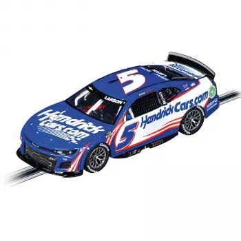 Samochód torowy CARRERA Digital 132 NASCAR Camaro ZL1 Kyle Larson 20032004