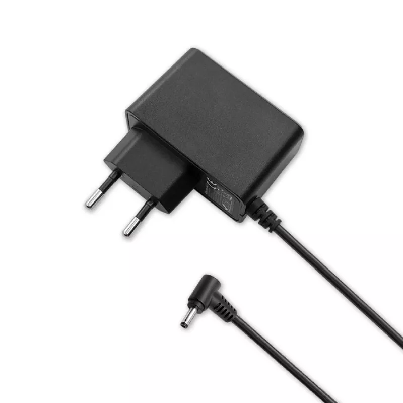 Zasilacz sieciowy Qoltec 10.5W 5V 2.1A 3.5*1.35