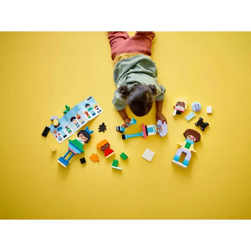 Zabawka konstrukcyjna LEGO DUPLO 10423 zestaw z figurkami do zbudowania, 71 elementów, dla dzieci od 3 lat, wysokość figurek 260 mm