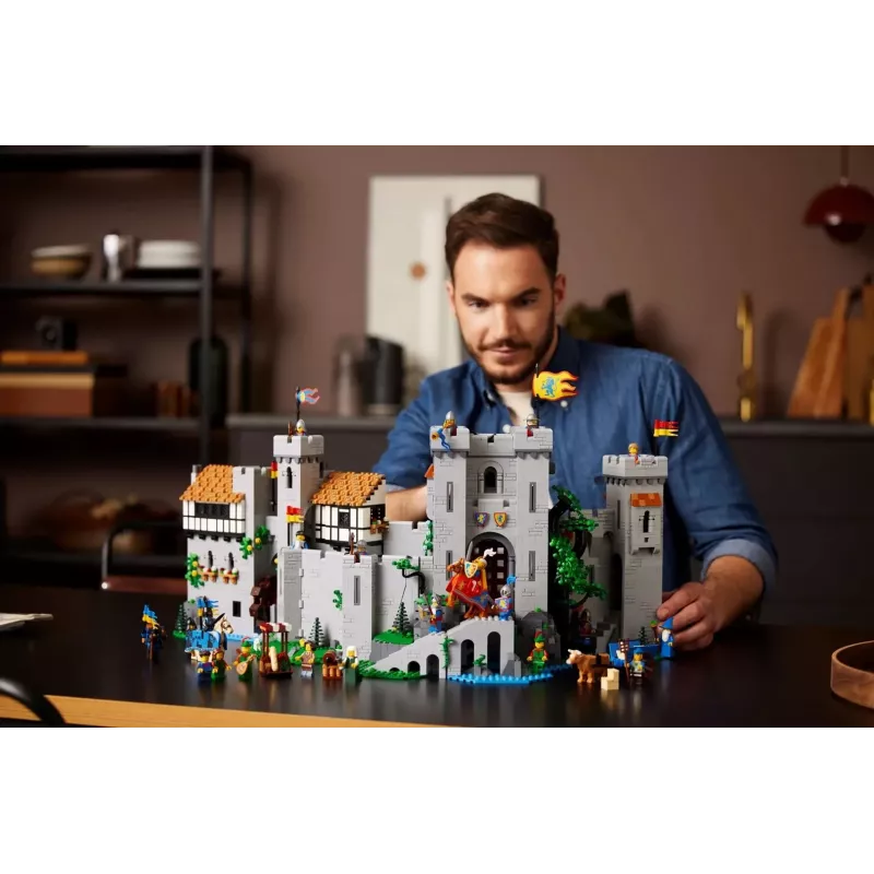LEGO ICONS 10305 Zamek Rycerzy Lwa