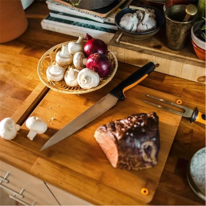 Nóż do porcjowania Fiskars 1057539