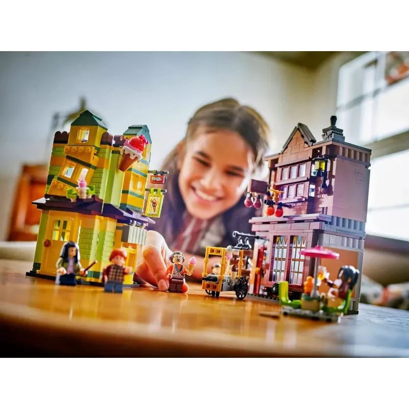 LEGO Harry Potter 76452 Quidditch Supplies Ice Cream Parlour zestaw mini-budowli, 795 elementów, 6 minifigurek, wiek 8+
