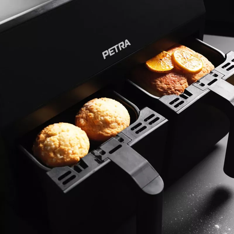 Frytkownica beztłuszczowa Petra PT4750BLKVDEEU7, dwukomorowa, pojemność 3,7 l, czarna