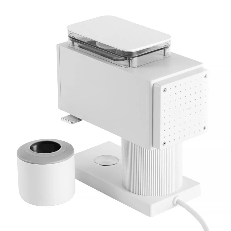 Elektryczny młynek do kawy Fellow Ode Gen 2 — 140 W, ostrza ze stali nierdzewnej, pojemność 100 g, biały