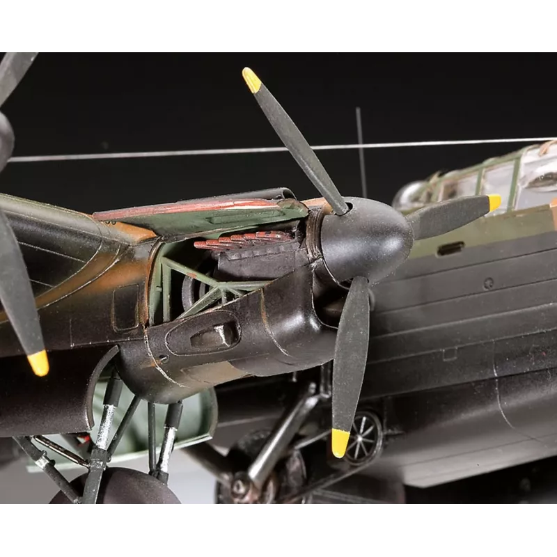 Revell Lancaster B. III Dambusters (04295) 1:72 Skala Samolot Model Plastikowy