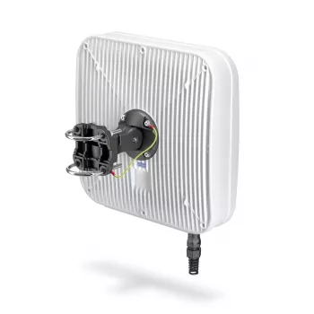 Kierunkowa antena sieciowa QuWireless AXRL — 7 dBi, 0.694–0.96 / 1.7–2.2 / 2.2–2.7 GHz, PoE/LAN, podwójna polaryzacja