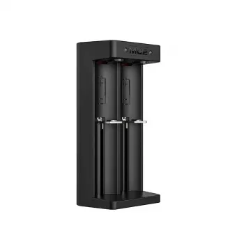 XTAR dwuslotowa ładowarka Li-ion do ogniw 18650, wejście USB-C, 2 sloty, czarna, wskaźniki LED