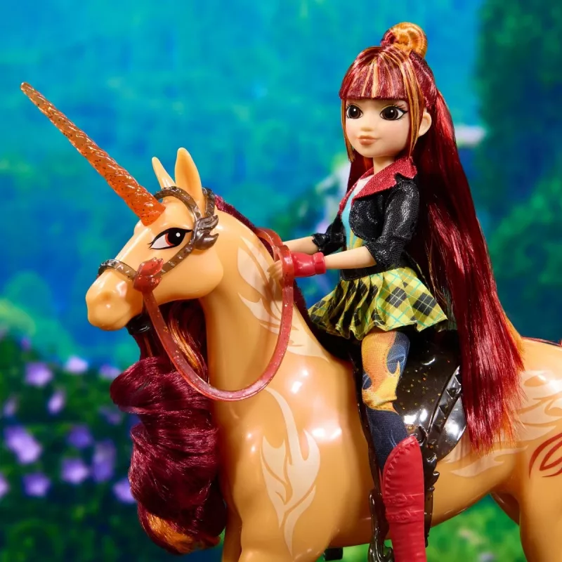 Lalka Unicorn Academy Fashion Valentina