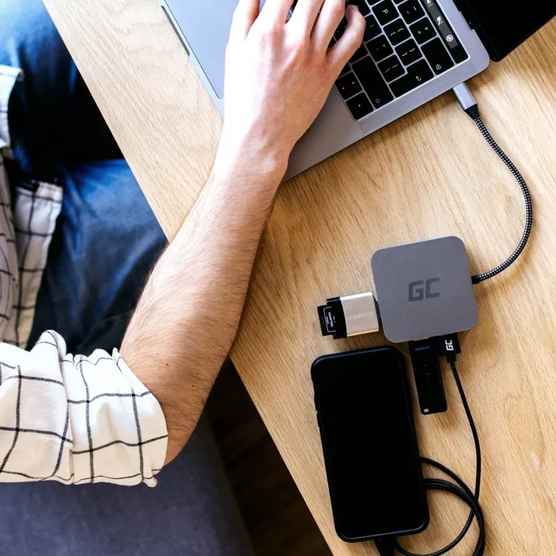 Stacja dokująca do laptopa zielony Cell AK61
