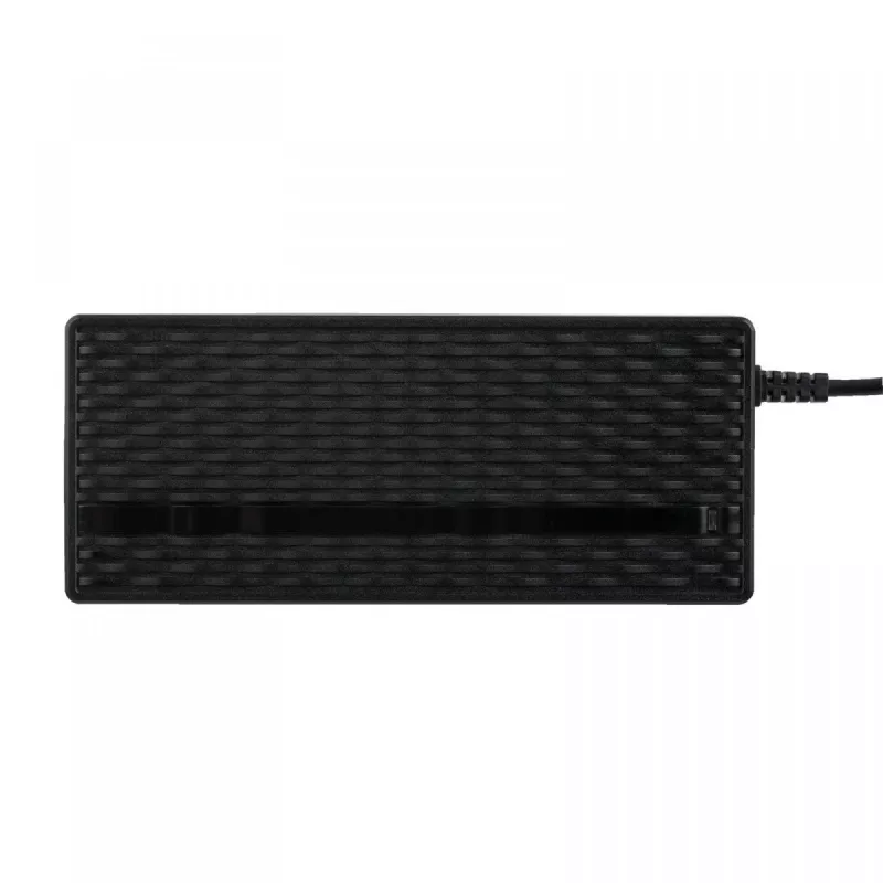 Ładowarka wewnętrzna Akyga AK-EV-09 Uniwersalna Czarna DC 54.6V Kabel 1m