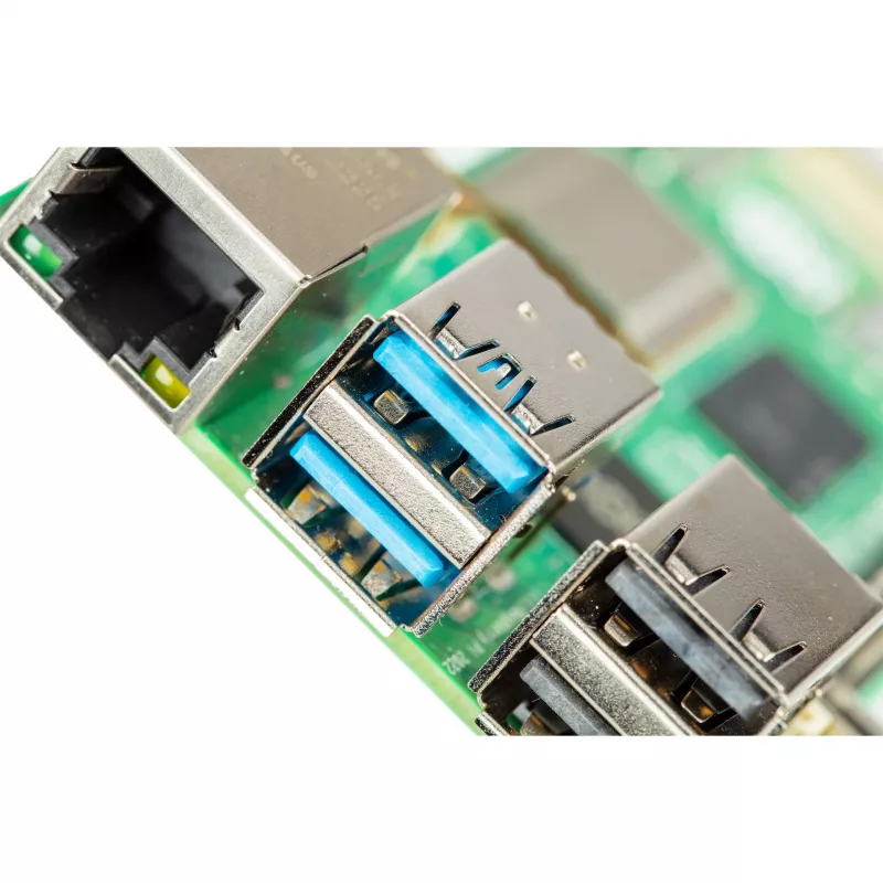 Komputer jednopłytkowy Raspberry Pi 5 — płyta rozwojowa 2400 MHz Arm Cortex-A76, do 16 GB LPDDR4x, MicroSD, USB 3.2, Wi‑Fi 5