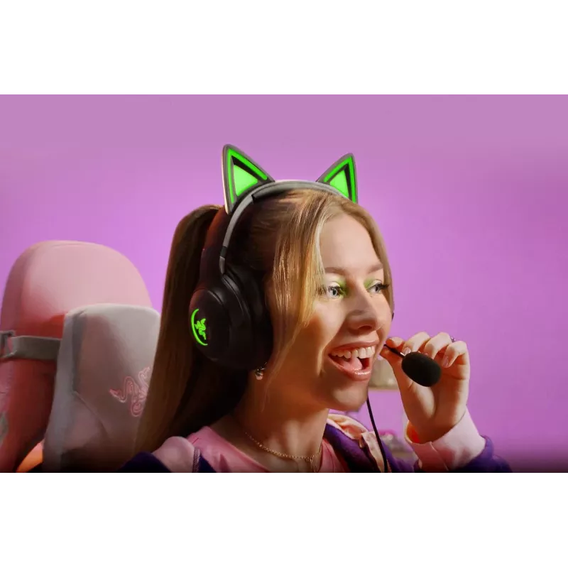 Kraken Kitty V2 – Czarny, Zestaw słuchawkowy do gier, Kocie uszy, Oświetlenie reagujące na stream, Mikrofon kardioidalny HyperClear, 40-milimetrowe przetworniki TriForce, Wbudowany w nauszniki mikrofon, Razer Chroma RGB (uszy i nauszniki), Dźwięk przestrz