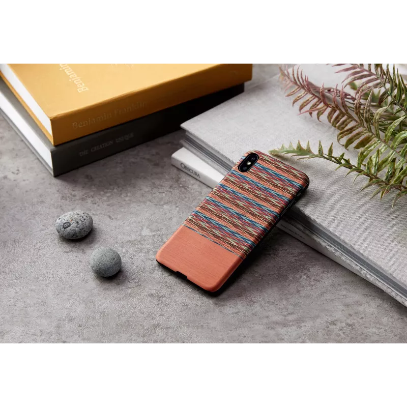 Etui na telefon man and wood dla iPhone X/XS — brązowa krata z czarnymi akcentami