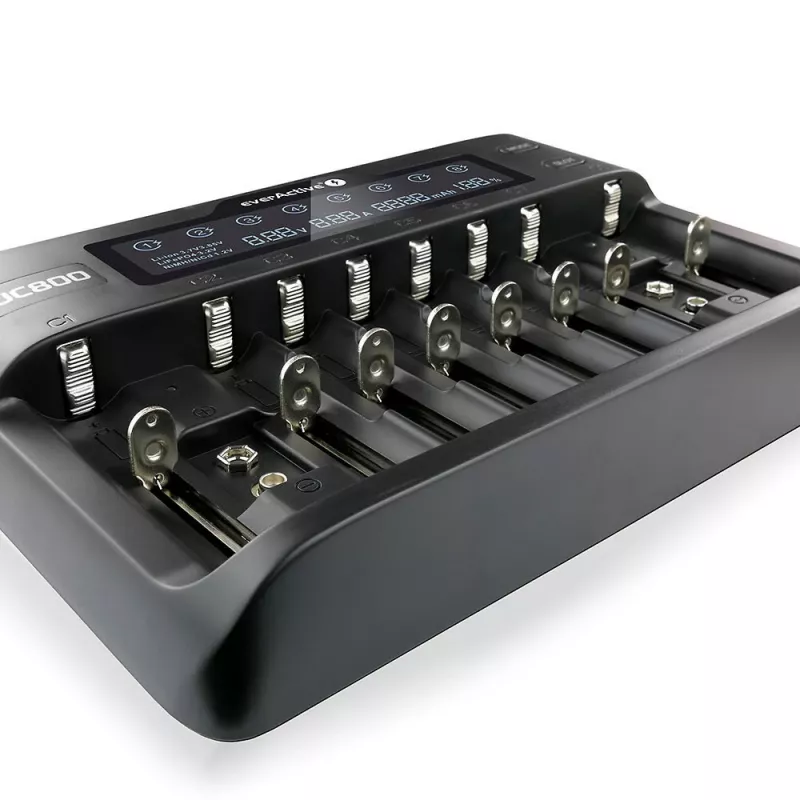 Ładowarka do akumulatorów everActive UC-800 AC 12V 3A — do LiFePO4/LiPo/NiMH, obsługuje AA/AAA/9V, do 10 akumulatorów, wejście 12 V, wbudowany wyświetlacz, czarna