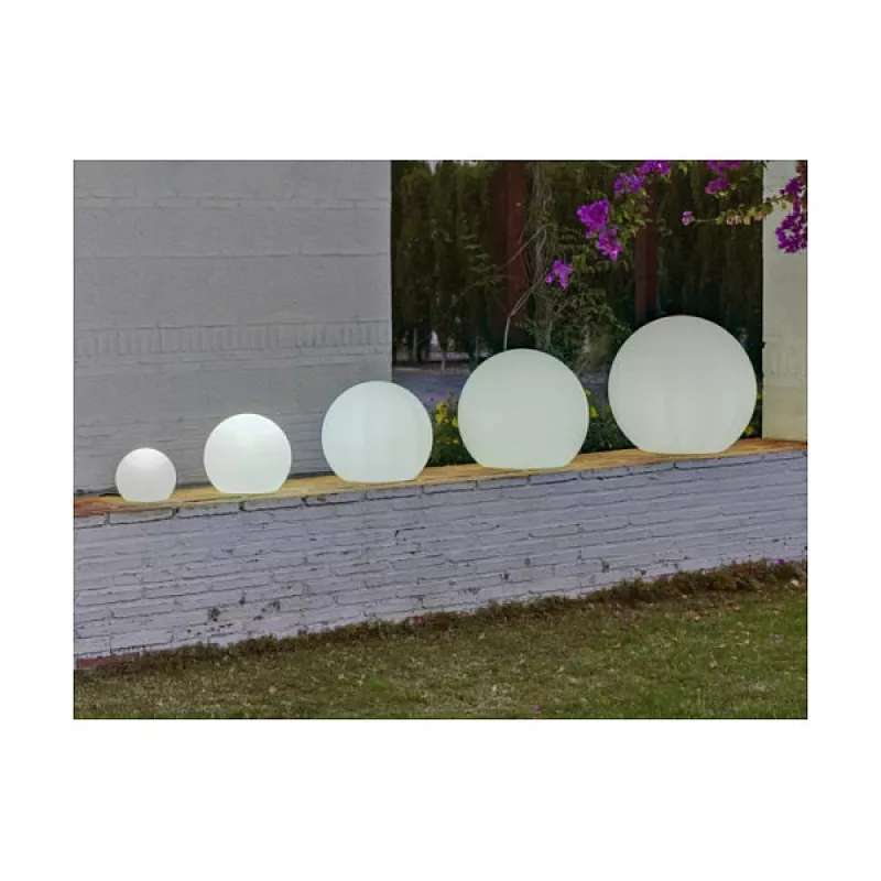 Lampa podłogowa zewnętrzna Newgarden BULY E27 8W biały polietylen
