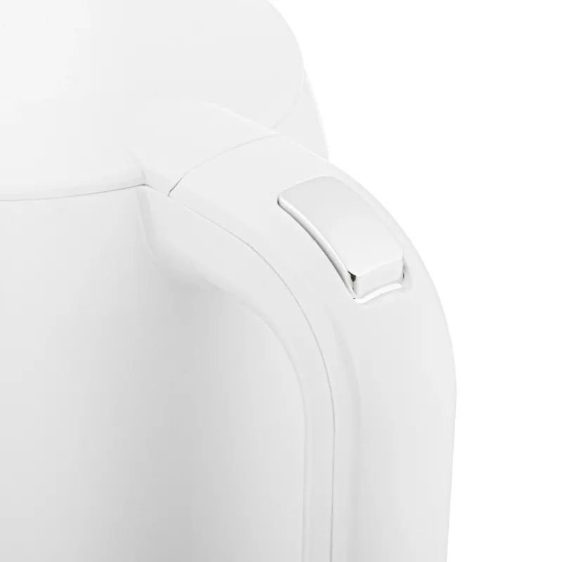 Czajnik Adler AD 1386 | Elektryczny | 1850 W | 2,2 L | Plastik | Obrotowa podstawa 360° | Biały