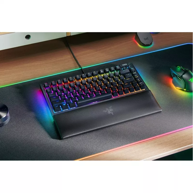 Klawiatura Razer CzarnyWidow V4 Gaming USB QWERTY US English Czarna