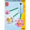 Zestaw konstrukcyjny LEGO 40647 Kwiaty lotosu — Kolekcja botaniczna, model modułowy, 220 elementów, wysokość 300 mm, wiek 8+