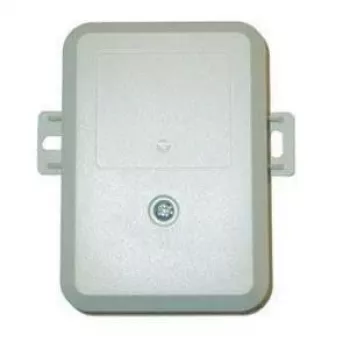 Ogranicznik przepięć Cambium Networks SURGE SUPPRESSOR — zewnętrzna ochrona odgromowa i przeciwprzepięciowa dla sprzętu sieciowego
