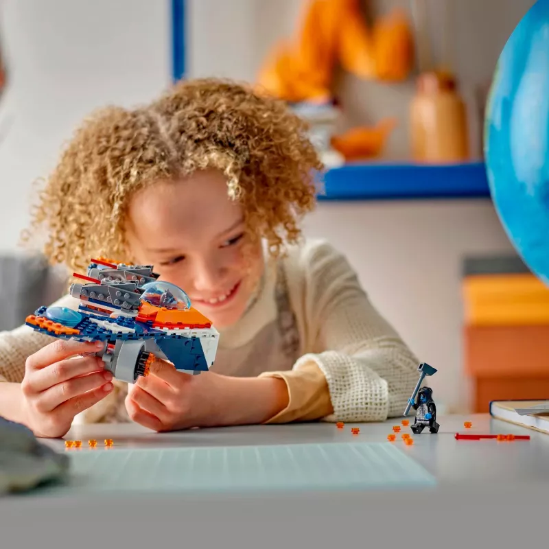 Klocki konstrukcyjne LEGO Marvel Super Heroes Statek kosmiczny Rocket 76278 — zestaw Rocket i Ronan