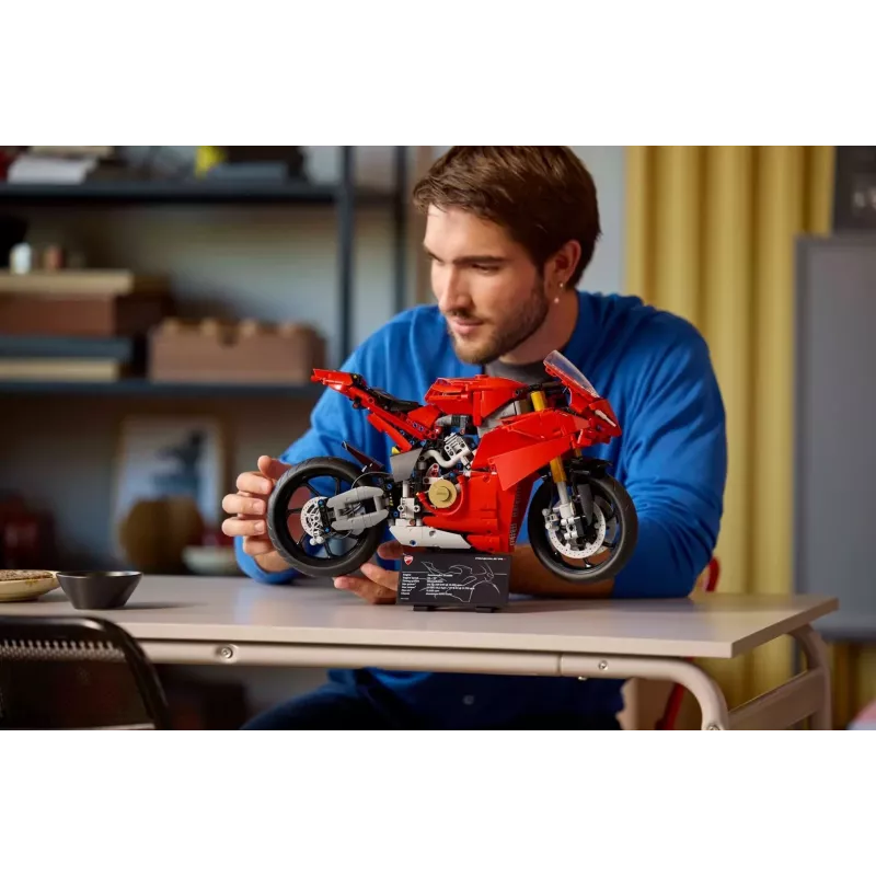 LEGO TECHNIC 42202 Motocykl Ducati Panigale V4 S