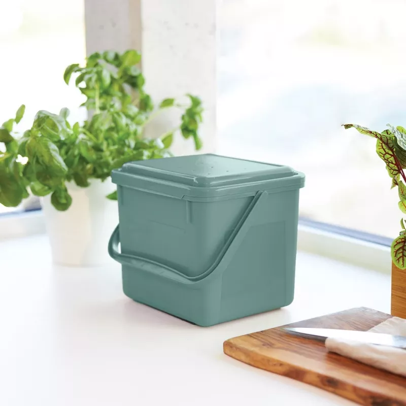 Pojemnik do segregacji odpadów rotho zielony 4,5 l — kompaktowy pojemnik z technopolimeru do recyklingu z otworem na zawieszenie
