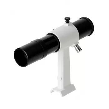 Szukacz Skywatcher SW-7103 6x30 z podświetleniem — celownik optyczny do teleskopów