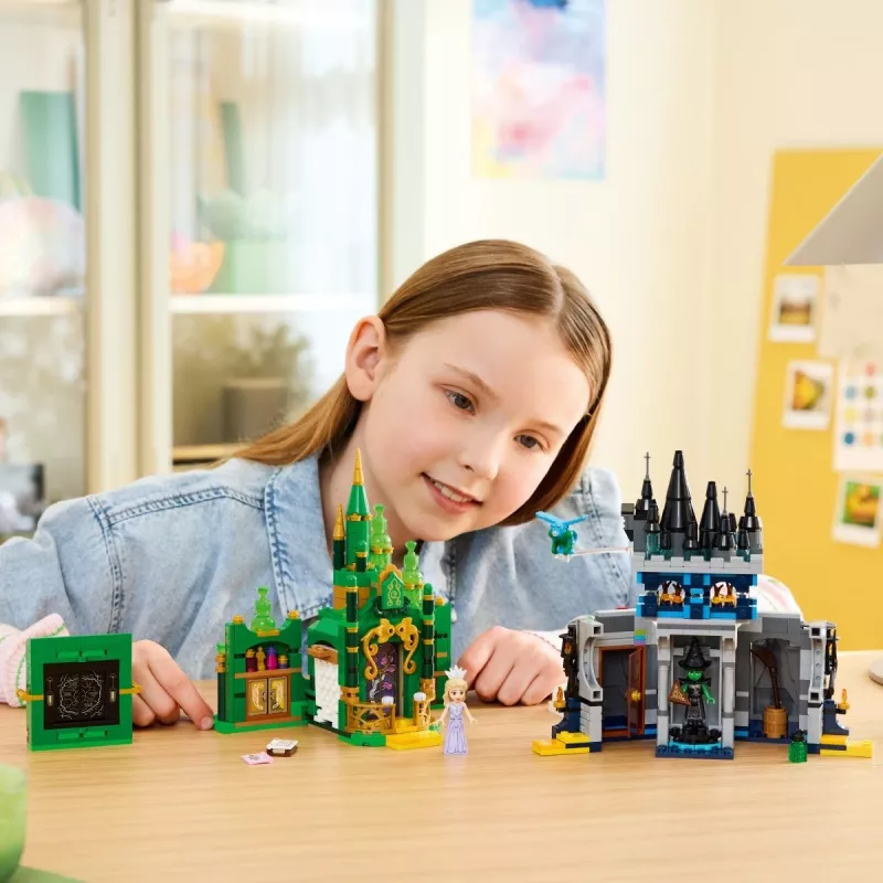 Zestaw LEGO Wicked 75689 — Szmaragdowe Miasto i Zamek Kiamo Ko