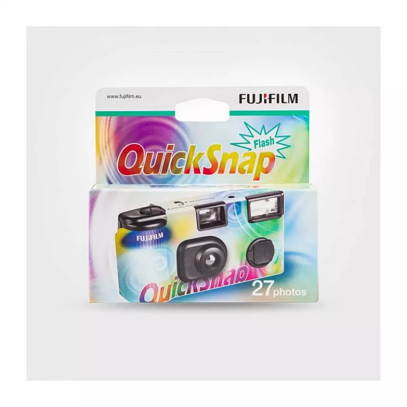 Aparat jednorazowy Fujifilm Quicksnap Flash — 135 mm (ogniskowa 32 mm), migawka 1/100s, wbudowana lampa błyskowa, Czarny