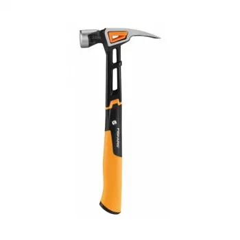 Młotek Fiskars 1020214, typ ciesielski, czarny, metaliczny, pomarańczowy