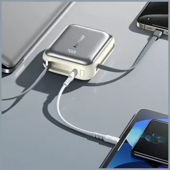 Przenośny powerbank Awei C03 20000mAh z wyjściem 45W i zintegrowanym kablem USB-A/USB-C