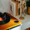 Gramofon analogowy z napędem paskowym Adler AD 1914 z portem USB, talerzem ceramicznym, silnikiem prądu stałego, prędkością 33 1/3 obr./min, Bluetooth 5.4, wyjściami RCA, wbudowanymi głośnikami