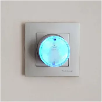 Inteligentna wtyczka Shelly Wave Plug S Z-Wave 800 Czarna — inteligentne gniazdko Z-Wave 800, 230V/12A, 2500W, pomiar energii