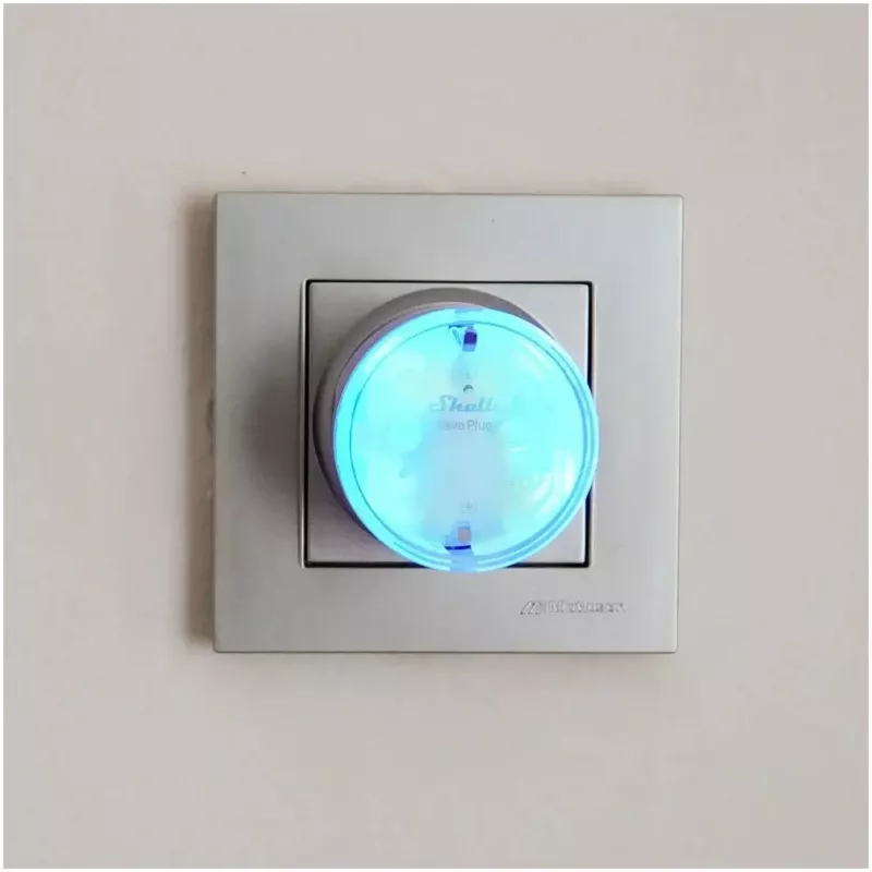 Inteligentna wtyczka Shelly Wave Plug S Z-Wave 800 Czarna — inteligentne gniazdko Z-Wave 800, 230V/12A, 2500W, pomiar energii