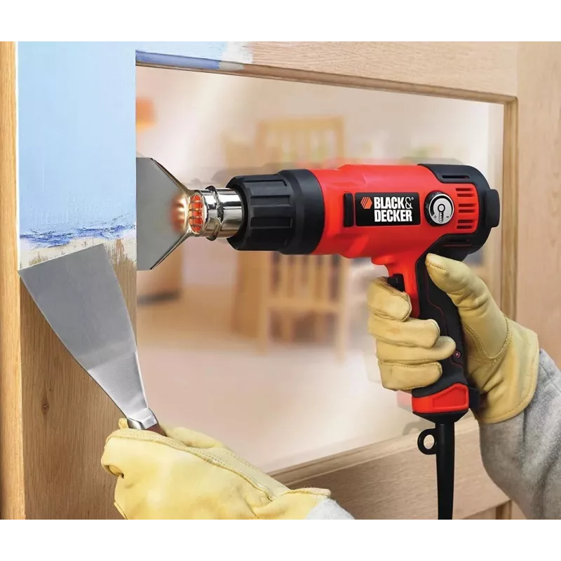 Opalarka Czarny & Decker KX2200K-QS — 2000 W, 720 l/min, do 645°C, rękojeść pistoletowa, 900 g