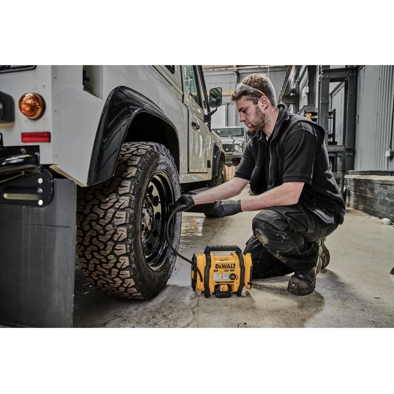 Sprężarka powietrza DeWALT DCC018N