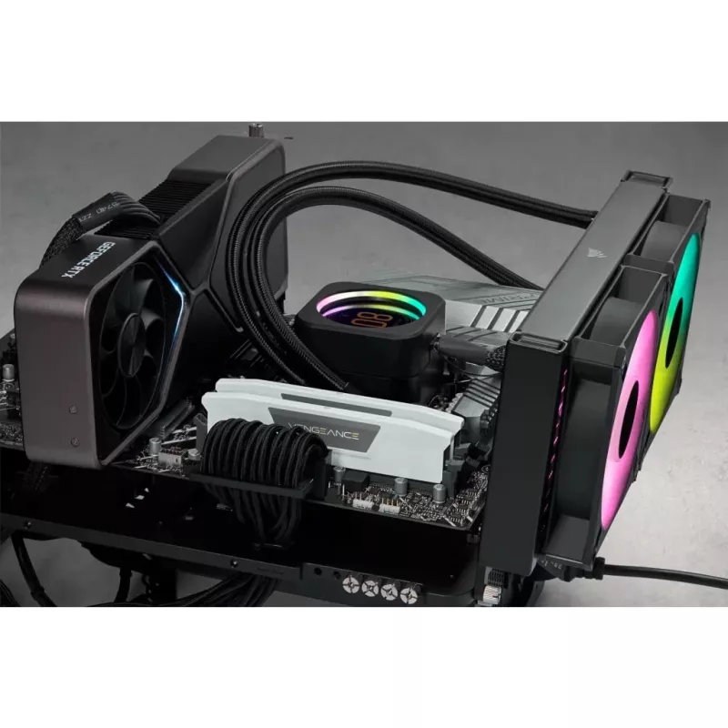 Vengeance, 32 GB, 2 x 16 GB, DDR5, 5600 MHz, 288-pin DIMM