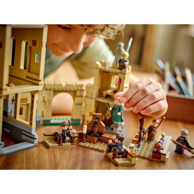 LEGO HARRY POTTER 76447 Zamek Hogwart: lekcje latania