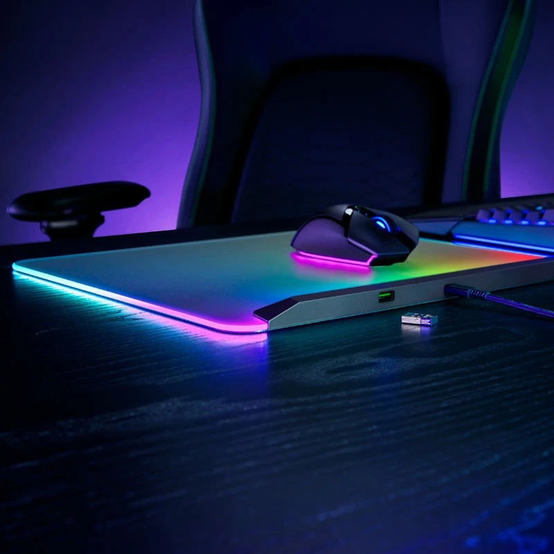 Podkładka pod mysz gamingowa Razer Firefly V2 Pro