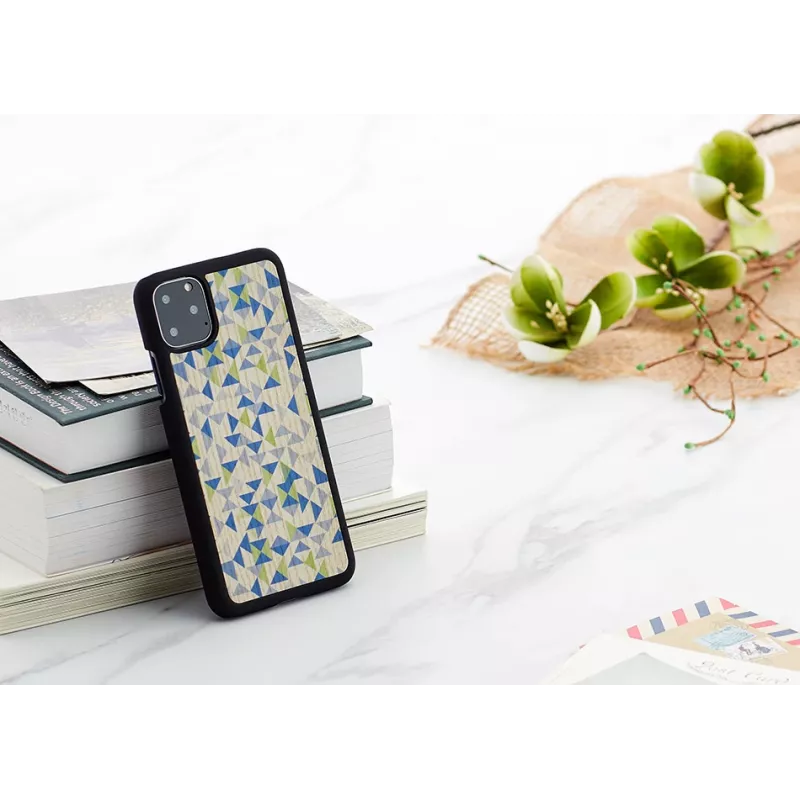 Etui na smartfon man and wood do iPhone 11 Pro Max — niebieski trójkąt czarne etui ochronne