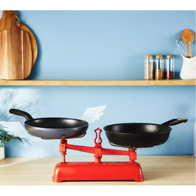 Patelnia Tefal H05606 Nieprzywierająca 28 cm, lekka patelnia do codziennego użytku
