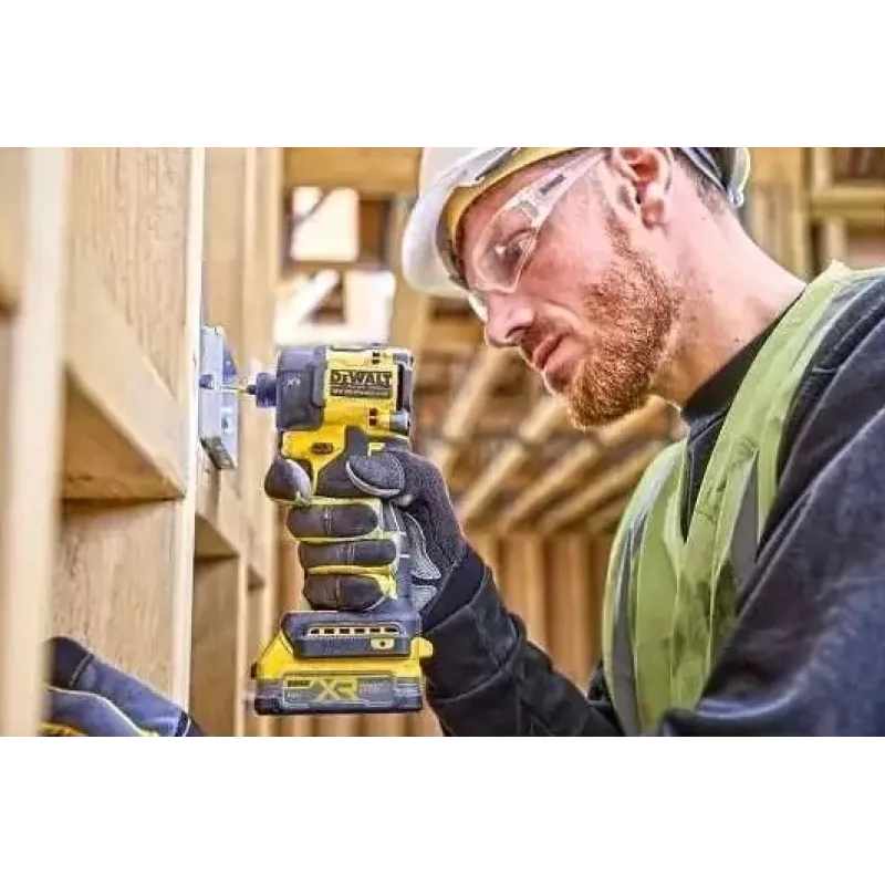 Wkrętarka DeWalt DCF870N-XJ, akumulatorowa 18 V Li-Ion, moment obrotowy 56 N·m, uchwyt 1/4 cala, rękojeść pistoletowa