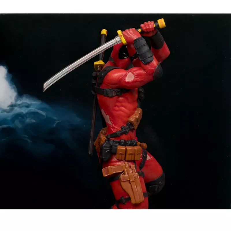 MCFARLANE Marvel Deadpool Figurka kolekcjonerska w skali 1:10 (14822)