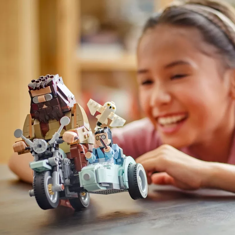 LEGO HARRY POTTER 76443 Przejażdżka Hagrida i Harry'ego na motocyklu