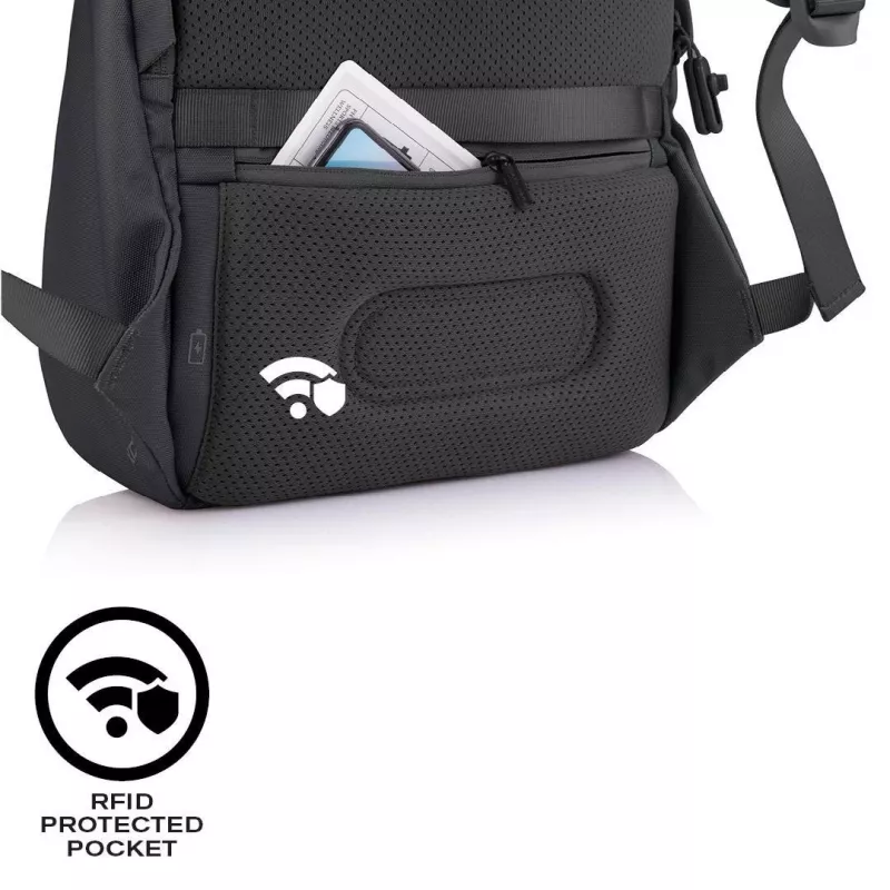 Plecak casualowy XDDESIGN Bobby Soft z komorą na notebooka 15,6 cala, 16 l, PET, czarny