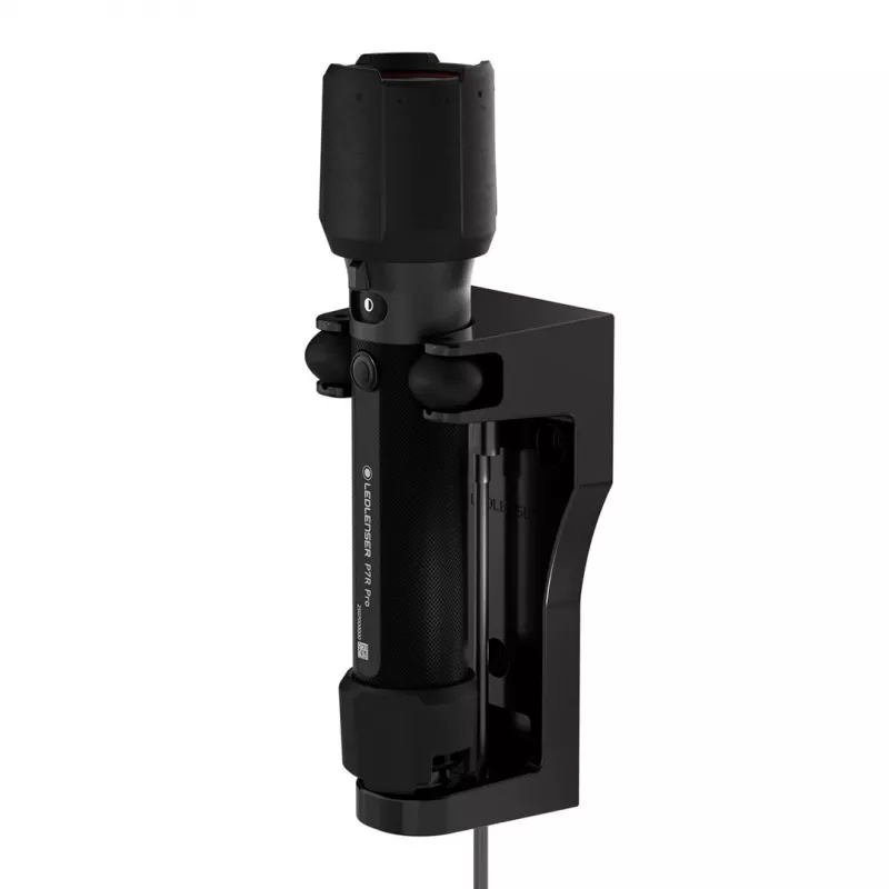Ledlenser P7R Pro czarna ręczna latarka LED