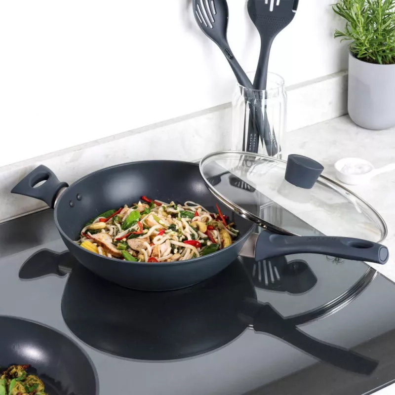 Wok patelnia Salter BW12267EU7 28 cm z powłoką nieprzywierającą, kompatybilny z indukcją