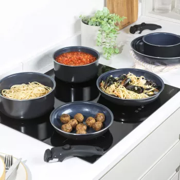 Zestaw garnków Russell Hobbs RH03321EU7 — 8-częściowy, z powłoką zapobiegającą przywieraniu, można myć w zmywarce