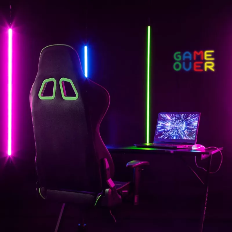 Neon MANTA SNL102MT — podświetlana dekoracja ścienna w stylu “Game Over”, efekt neonu LED podłączany do gniazdka