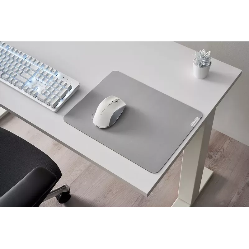 Podkładka pod mysz gamingowa Razer PRO GLIDE szara (RZ02-03331500-R3M1)